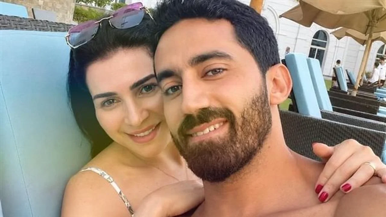 لحظات ساحرة… مي عز الدين وأحمد تيمور في قلب القاهرة التاريخية